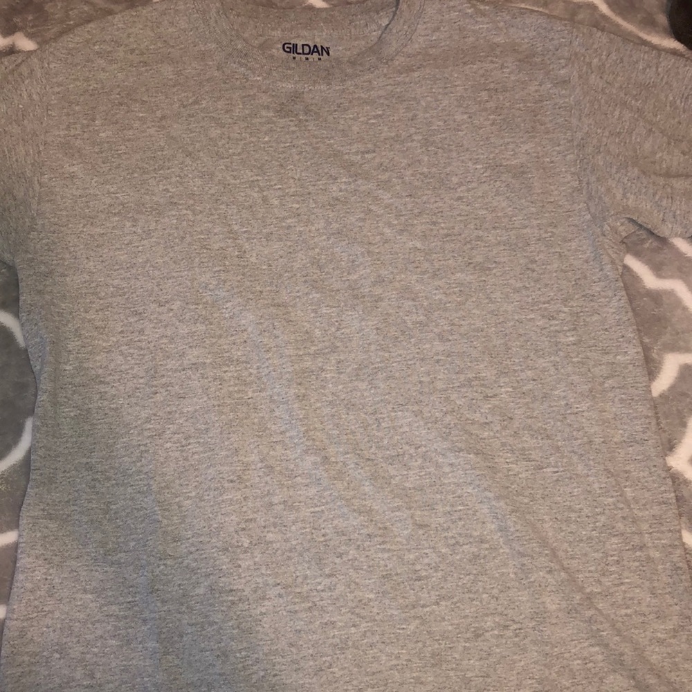 I’m selling a shirt